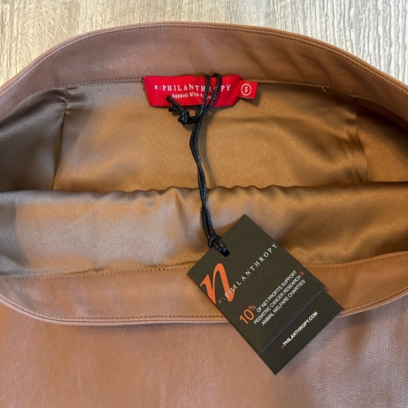 n: Philanthropy Brown Faux Wrap Vegan Leather Shirt Side Zip Midi Skirt Sz Small - Picture 7 of 12